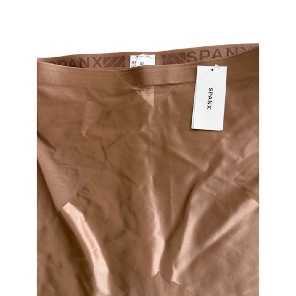 SPANX High-Waisted Mid-Thigh Short in Cafe au Lait Beige Tan XL NWT - Picture 7 of 14